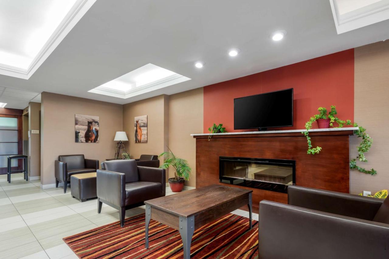 Best Western Plus Red Deer Inn & Suite Kültér fotó